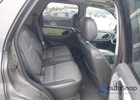 2004 Ford Escape Xlt from USA, damaged, VIN 1FMCU931X4DA18154